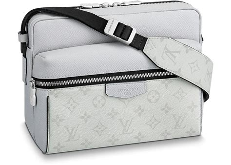 louis vuitton messenger duo|Louis Vuitton Messenger bag white.